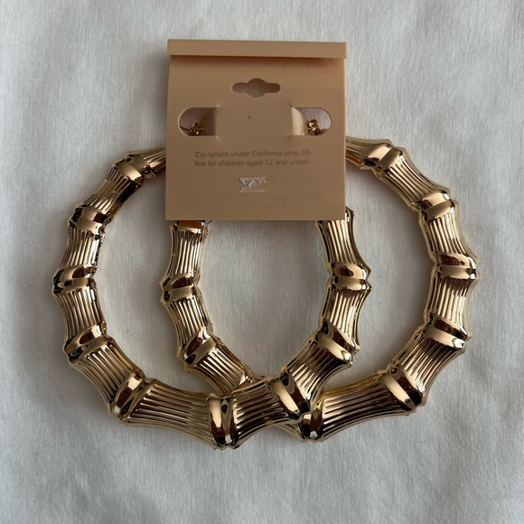 Gold Hoop Earrings - Picture 2 of 2